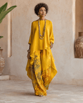 Carolina Vega Amarillo | Conjunto Floral