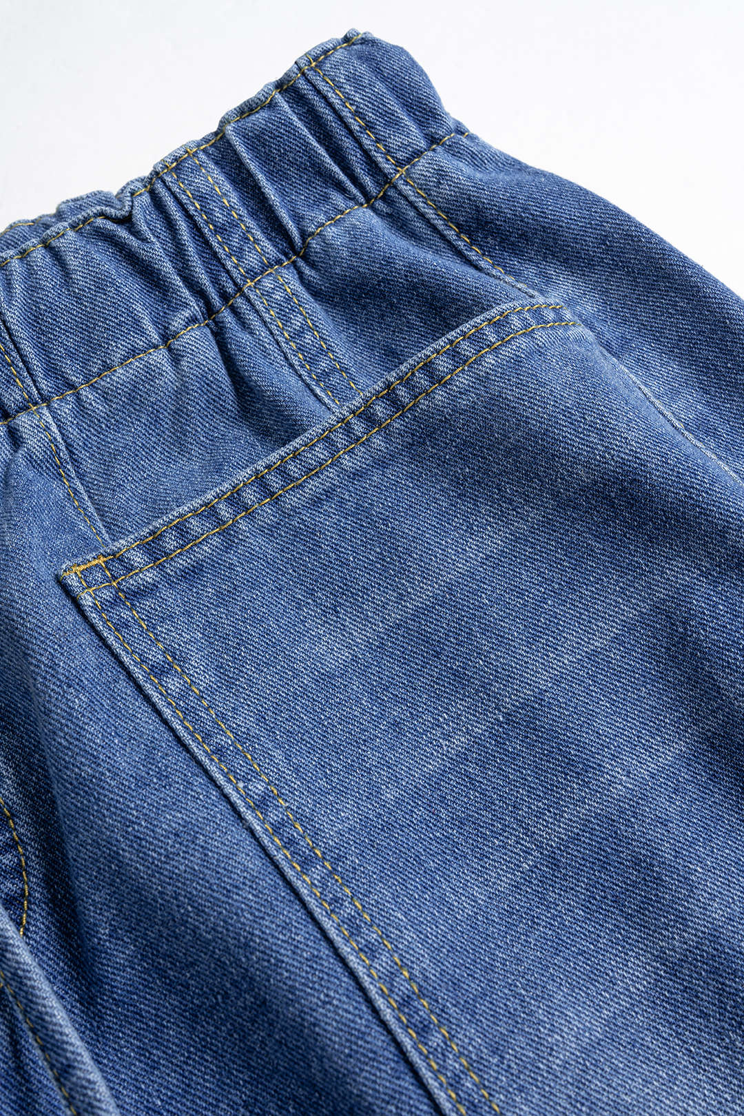 Alma | Jeans de Pierna Ancha con Cintura Ajustable
