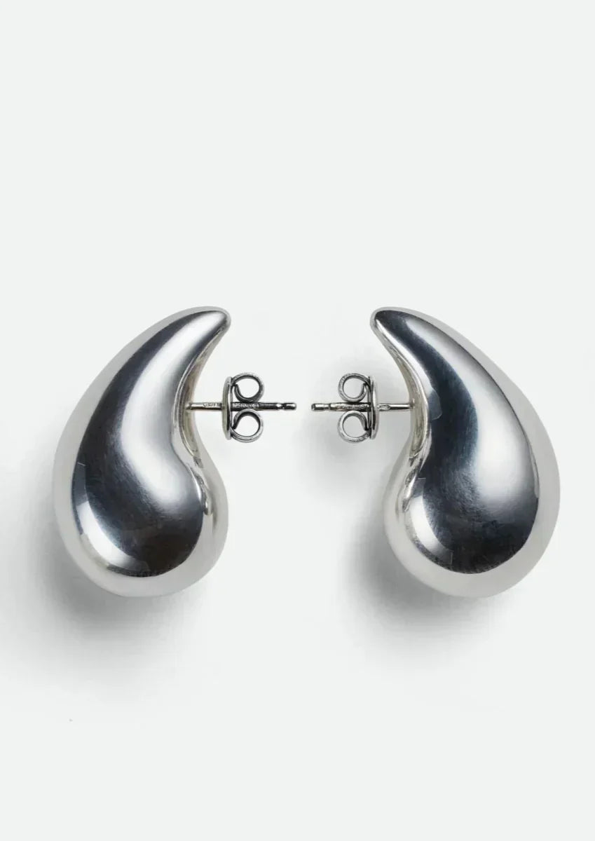 Luna | Pendientes plateados elegantes