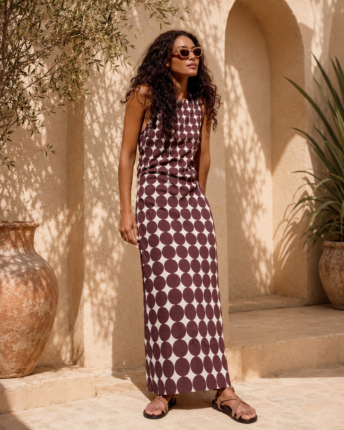 Patricia | Vestido Largo de Lunares con Tirantes
